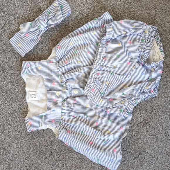 Lot of 2 -Gap top/bloomer set - EUC - Picture 2 of 6